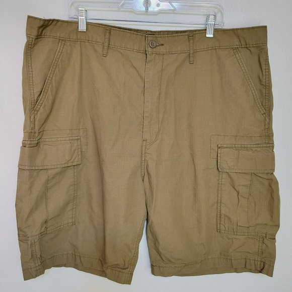 Levi's Other - Levi's Men's Size 42 Cargo Shorts